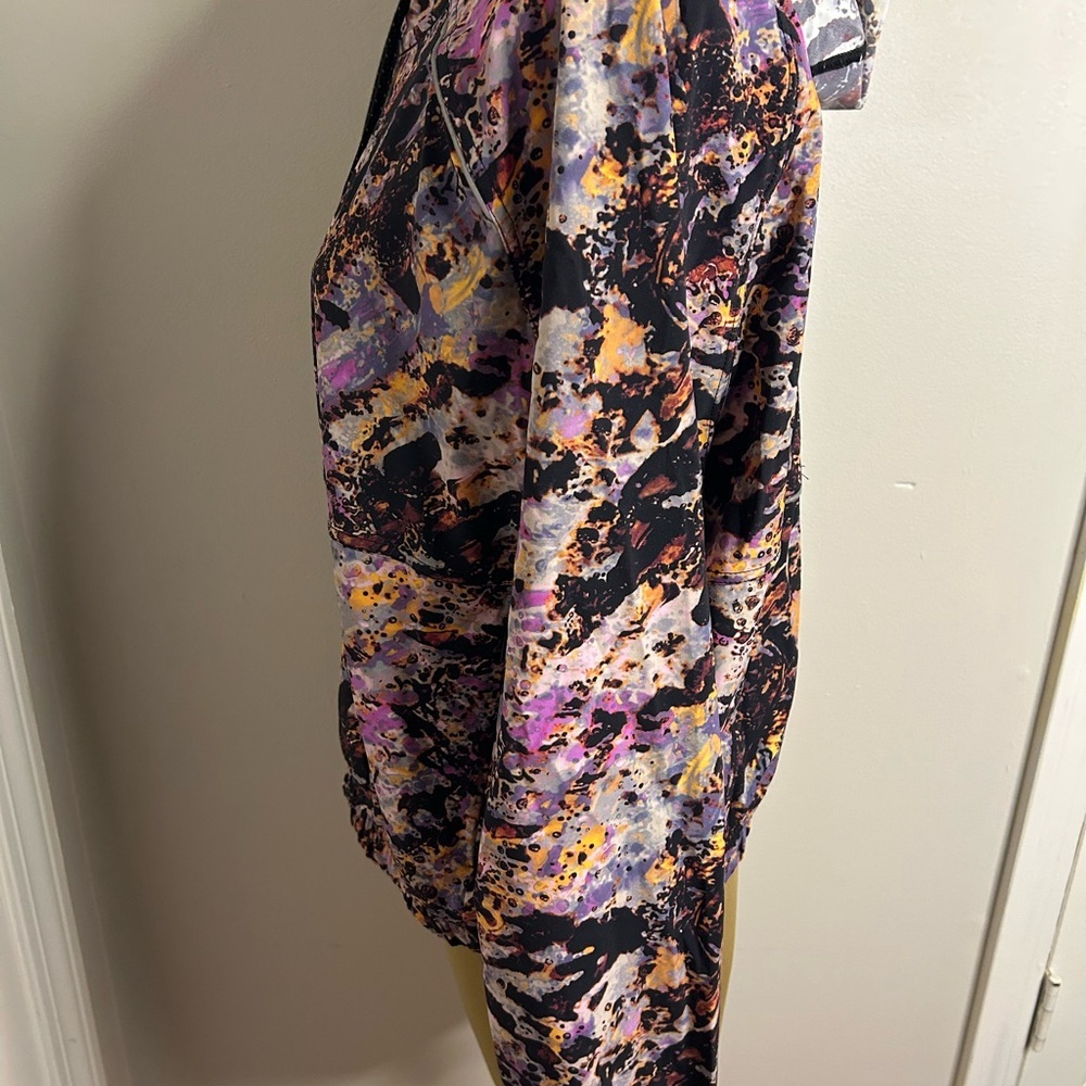 Fabletics Multicolor Abstract Jacket - image 7